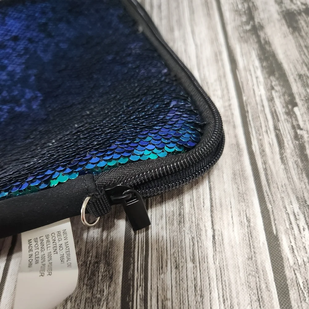 Sparkle sequin tablet case with strap